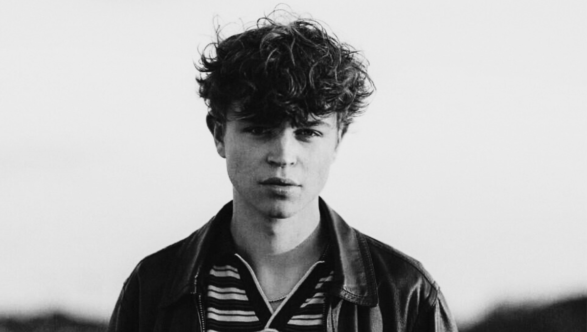 INTERVIEW W/ Tom A Smith: “It’s the best song I’ve ever written”