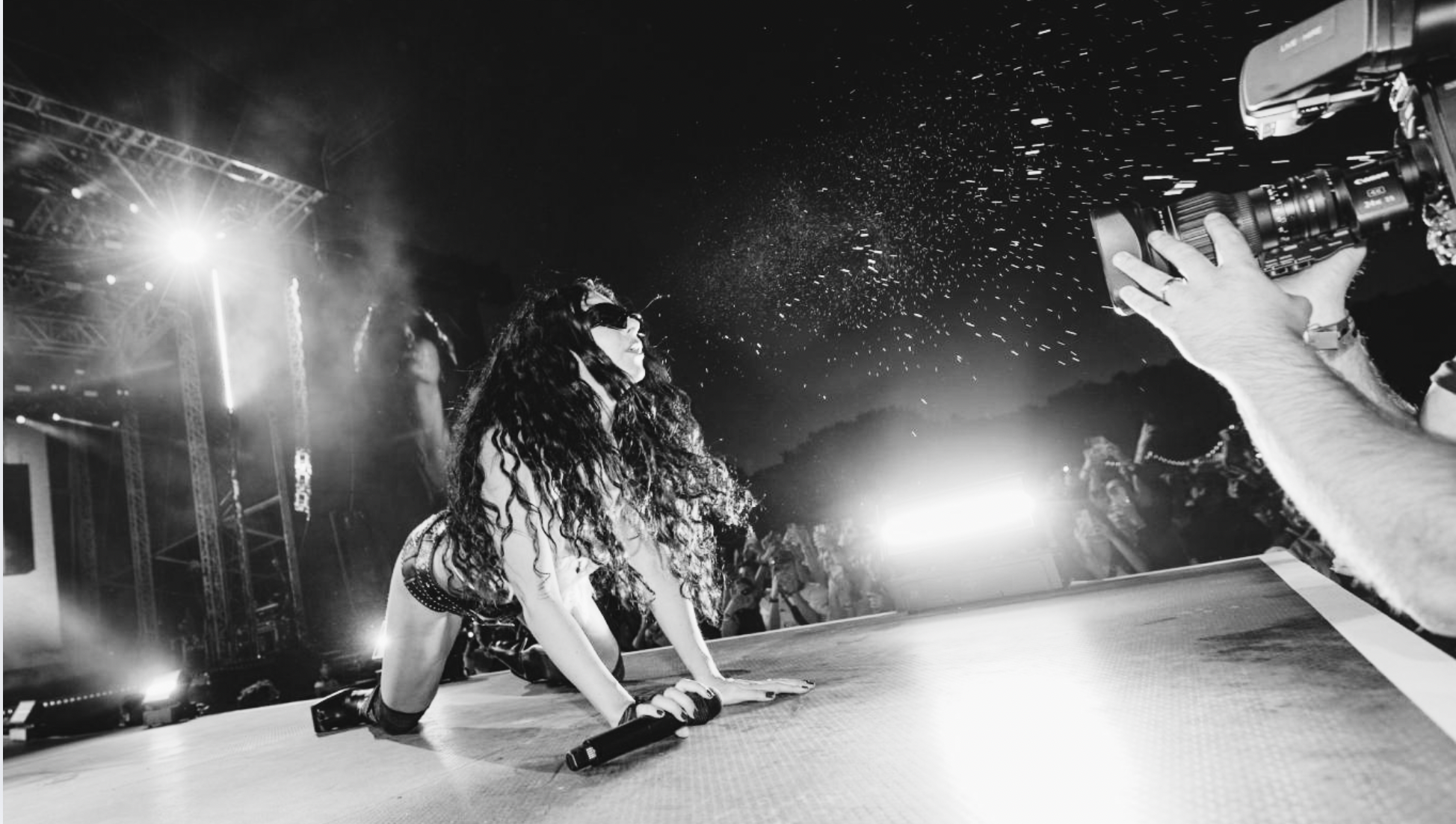 Charli XCX @ LIDO, London review – “A thrilling summary of a year-long cultural phenomenon”